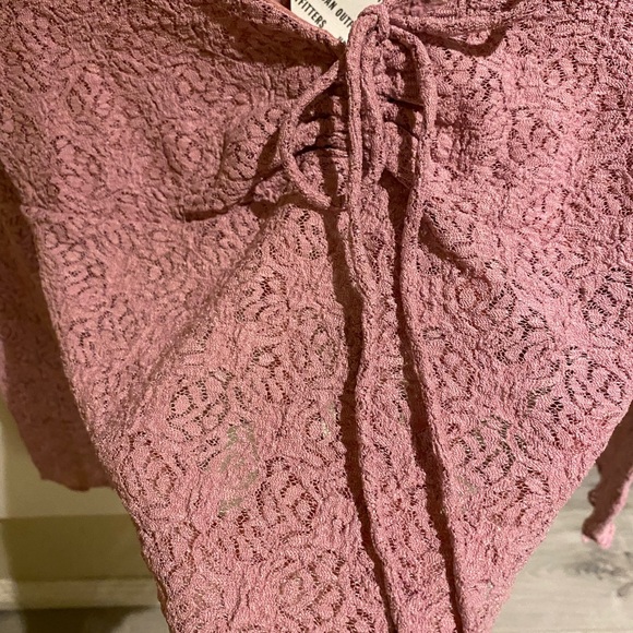 NWT urban outfitters lace top - Picture 6 of 6